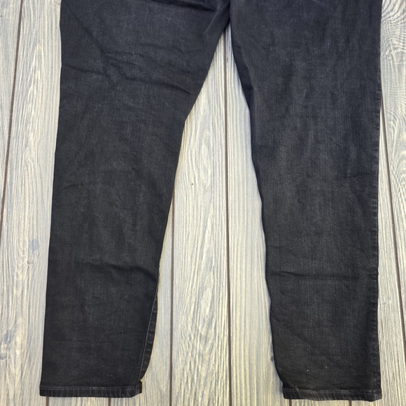 Madewell Women's Roadtripper Skinny Jeans - Black - Picture 5 of 8